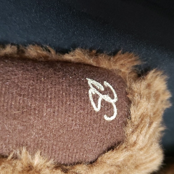 Ganz Cottage Collectibles NWT "Bentley" Teddy Bear in Green Sweater - Picture 3 of 6